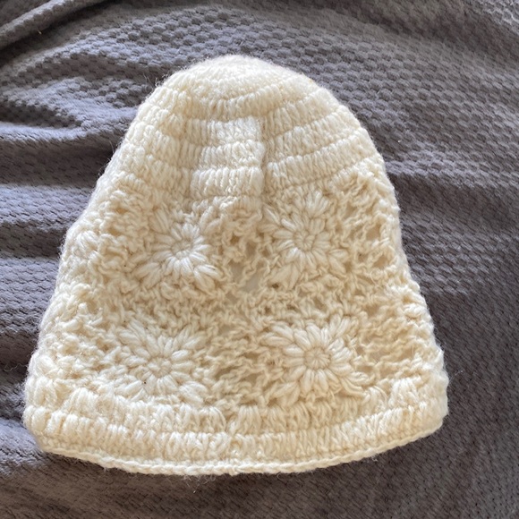 Earth Divas Cream Wool Crochet Beanie Fair Trade Made - Picture 1 of 6